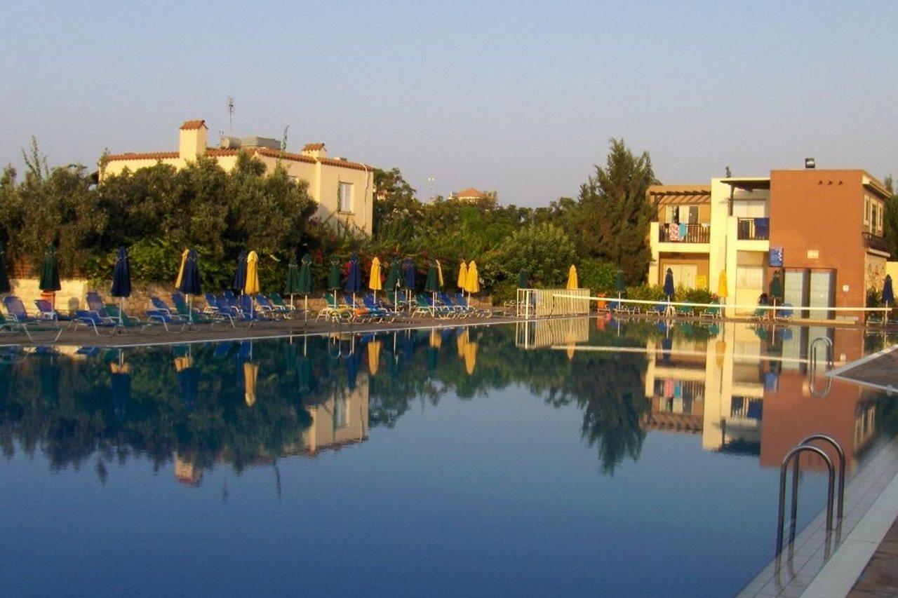 Hotel de apartamente Panas Village Ayia Napa