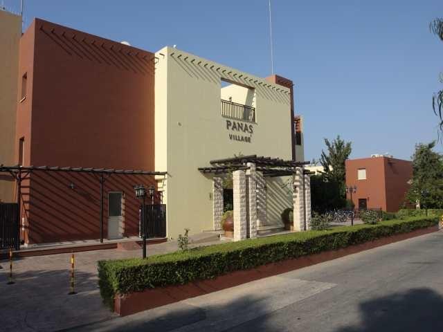 Hotel de apartamente Panas Village 4*
