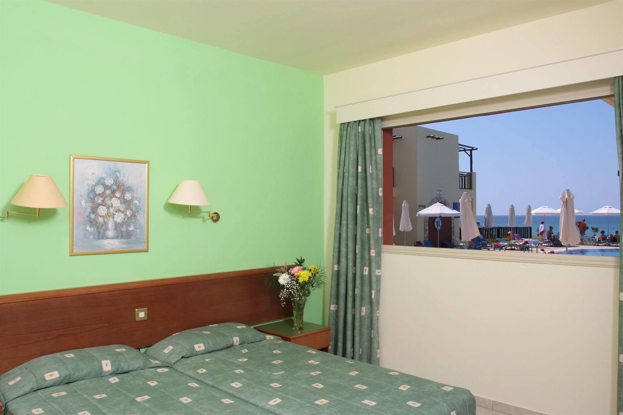 Hotel de apartamente Panas Village Ayia Napa