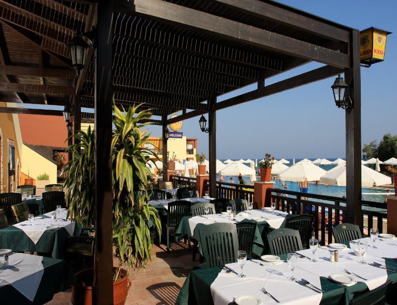 Hotel de apartamente Panas Village 4*